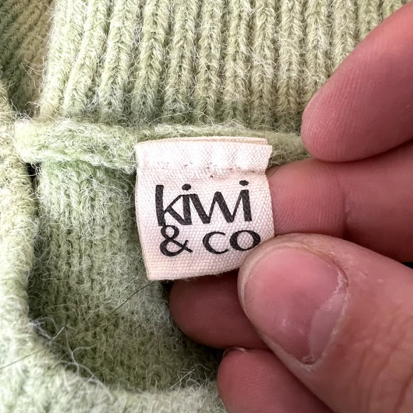 kiwi & co green patterned sweater no tag fits mens large - Picture 4 of 6